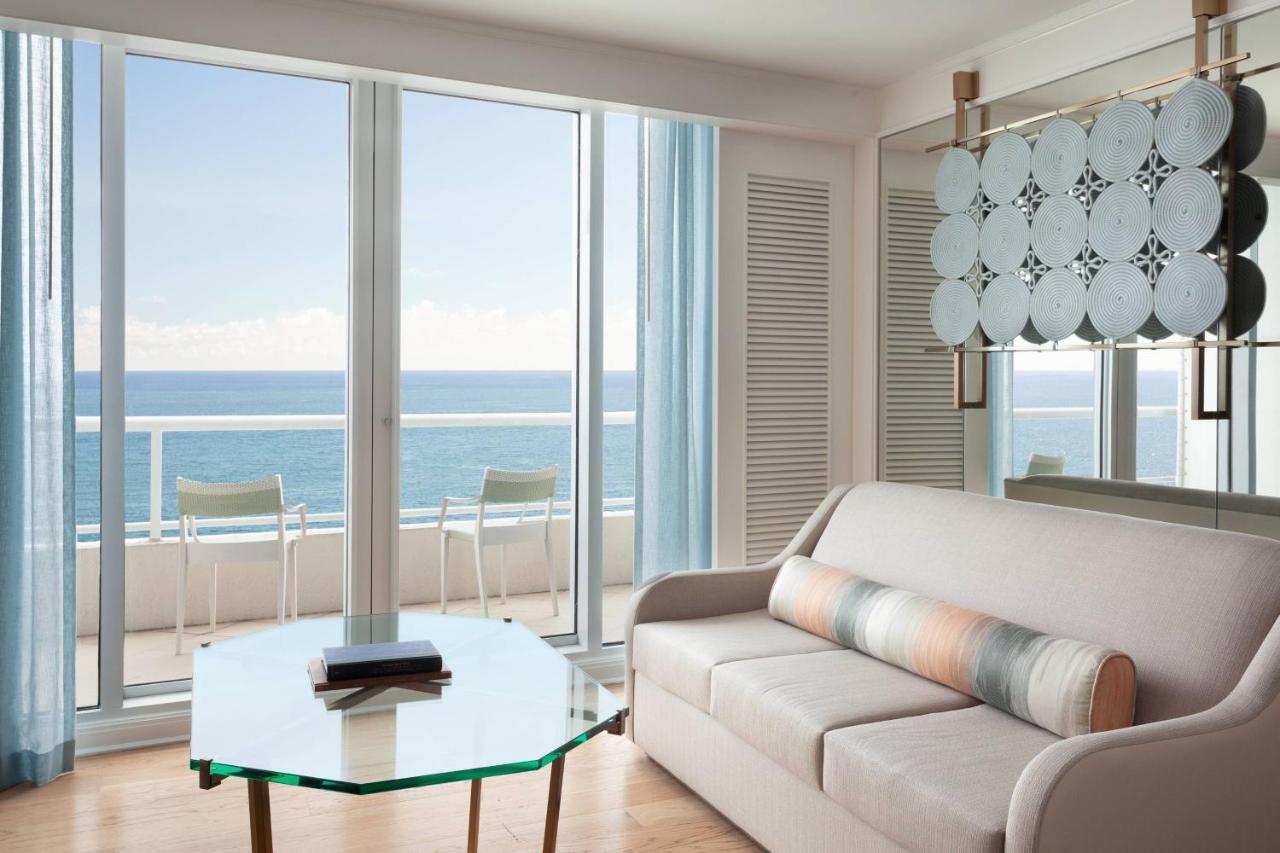 Oceanfront Double Room with Two Double Beds