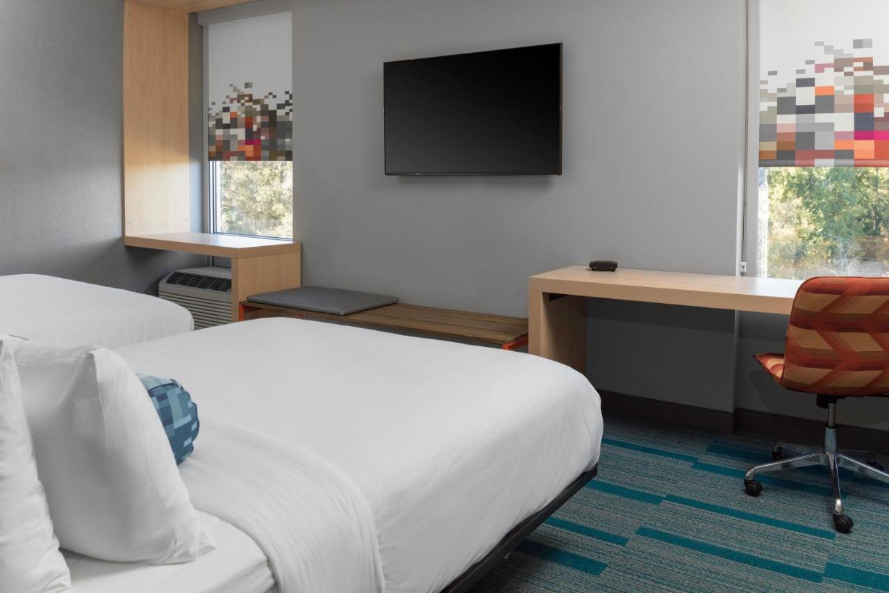 Aloft Room, Guest room, 2 Queen